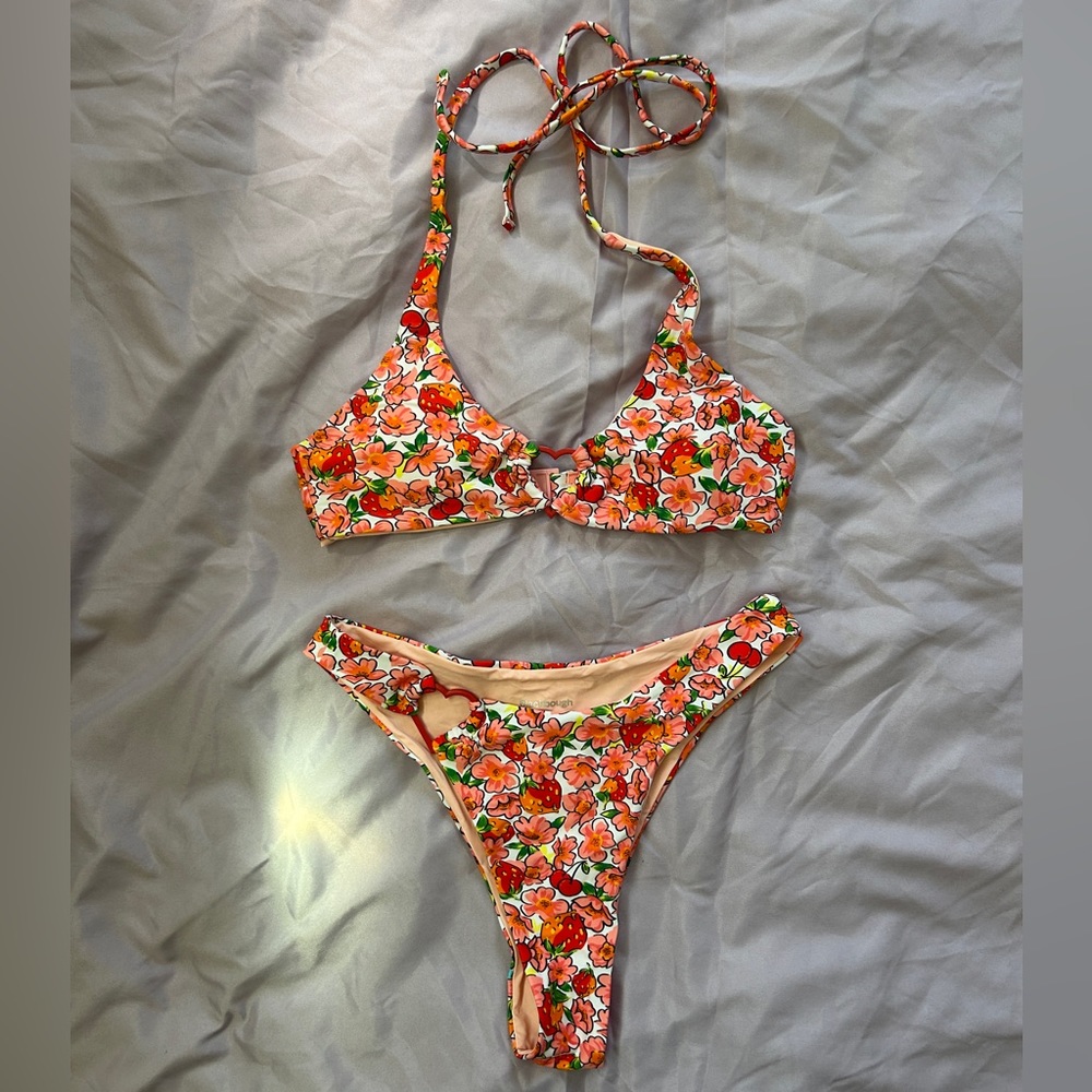 Blackbough Bikini Set